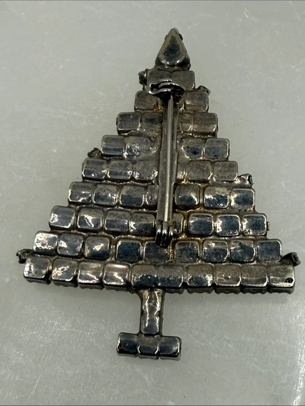 Vintage special rhinestone Christmas Tree Brooch Pin Sparkling Holiday Jewelry